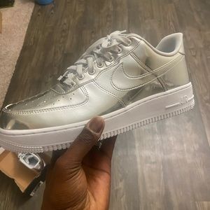 Nike Air Force 1
